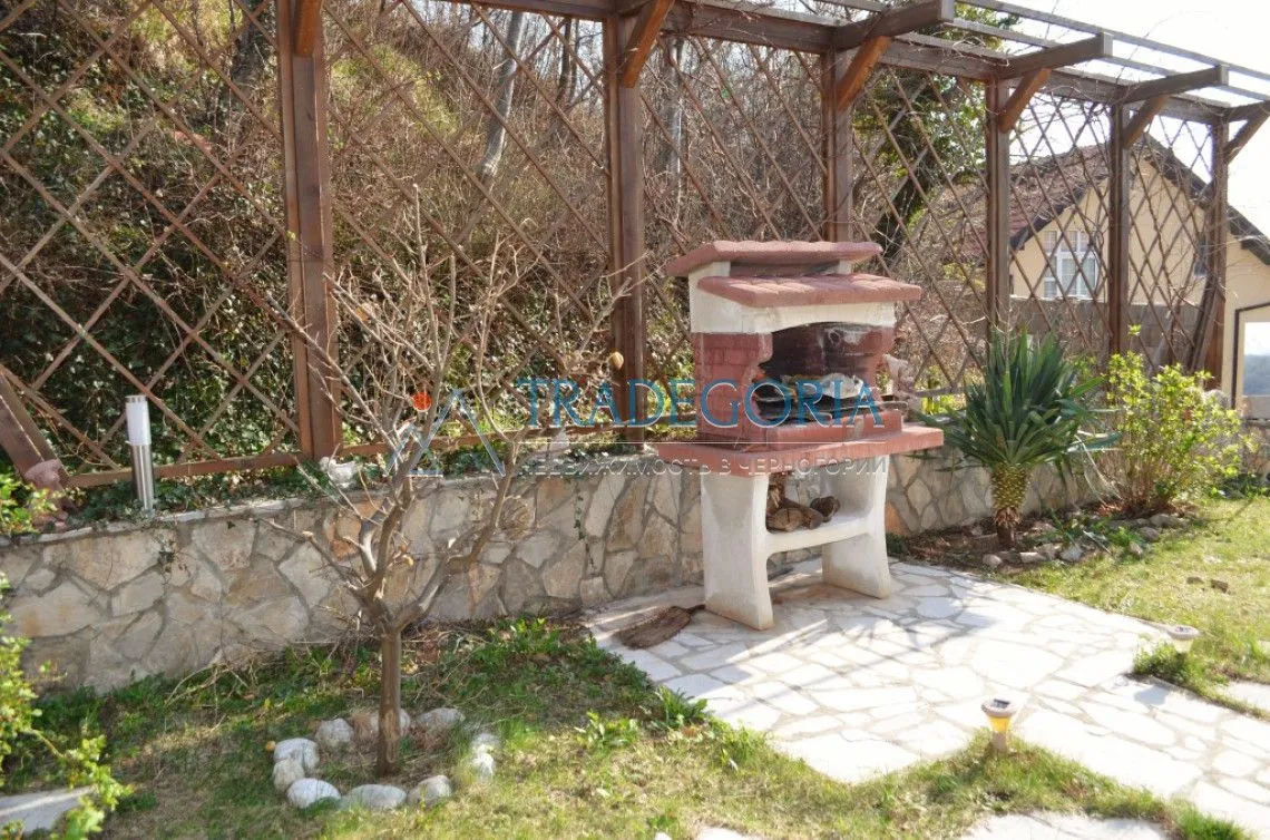 Prodaja, dvosoban stan, 132m², Bar, Crna Gora