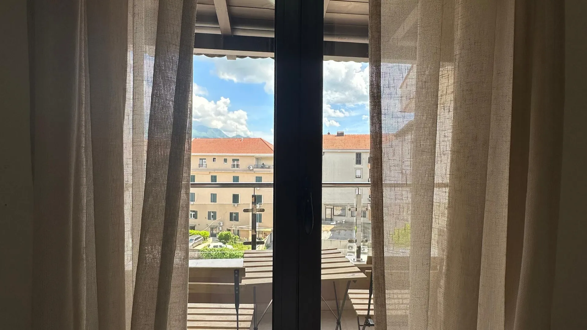 Rent, one bedroom apartment, 48m², Centar, Tivat