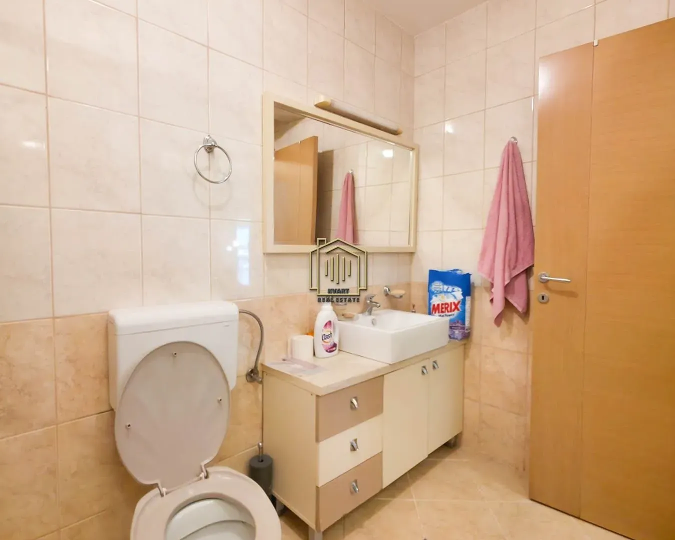 Izdavanje, dvosoban stan, 55m², Ljubović, Podgorica