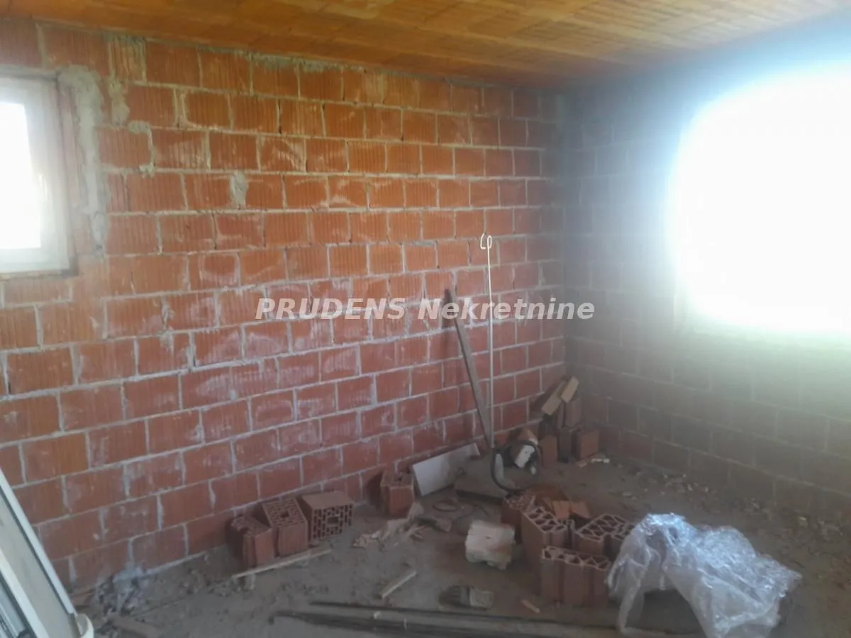 Sale, house, 102m², Surčin, Beograd