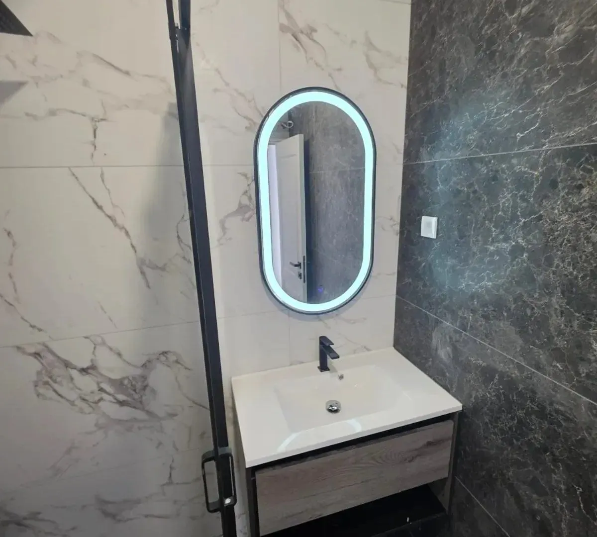 Sale, three bedroom apartment, 96m², Kotor, Crna Gora