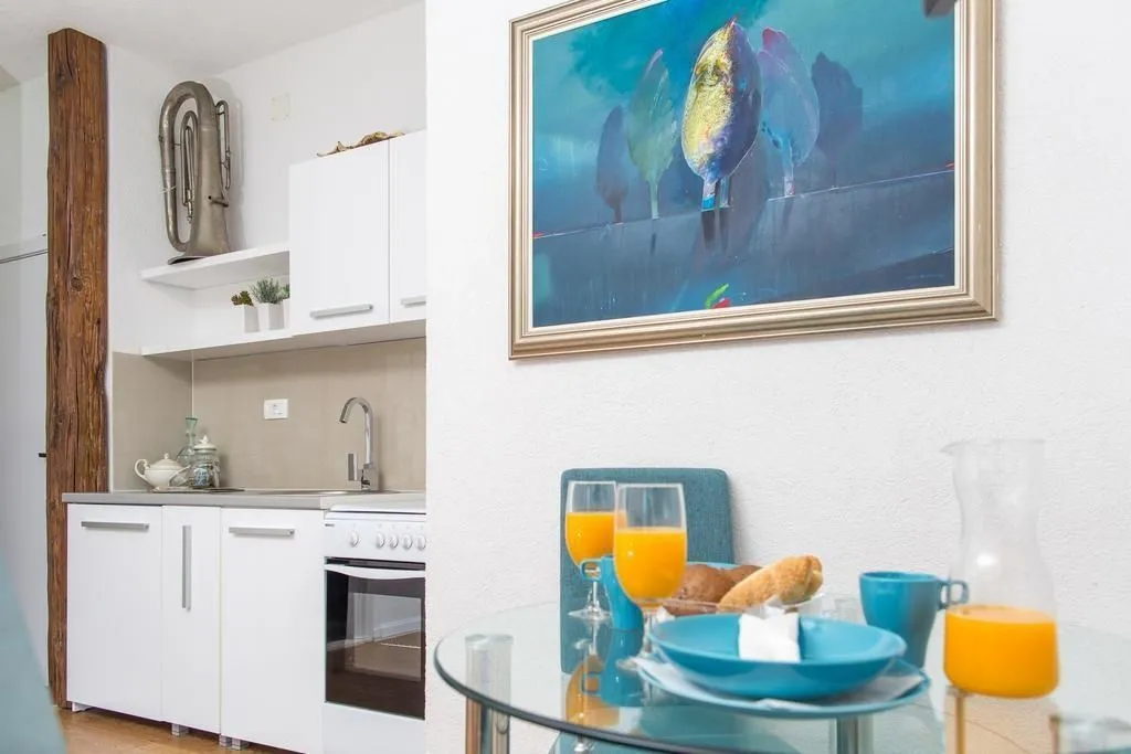 Sale, house, 170m², Krašići, Tivat