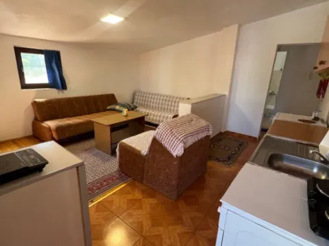 Izdavanje, stan, 40m², Utjeha, Bar - image 2