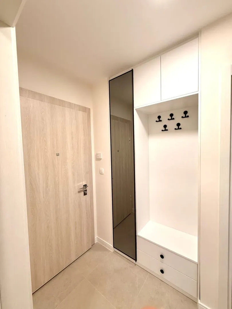 Rent, one bedroom apartment, 40m², Pobrežje, Podgorica