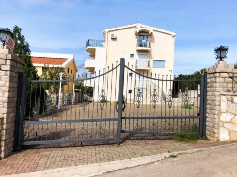 Sale, one bedroom apartment, 48m², Utjeha, Bar - image 2