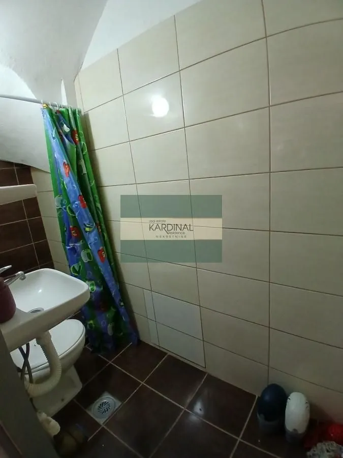 Prodaja, kuća, 218m², Vrnjačka Banja, Srbija