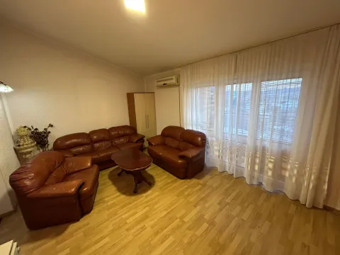 Izdavanje, kuća, 67m², Ilino, Bar - image 17