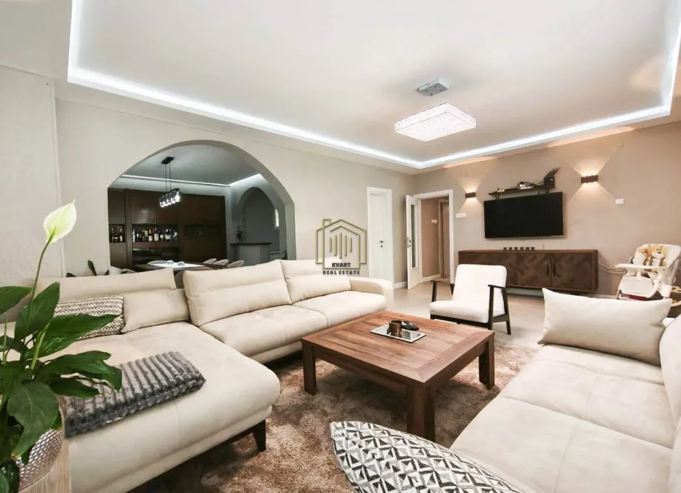 Izdavanje, trosoban stan, 123m², Vranići, Podgorica