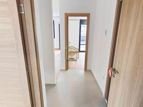 Rent, two bedroom apartment, 53m², City Kvart, Podgorica - image 3