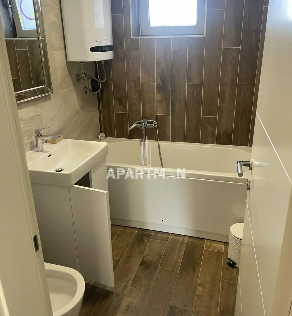 Izdavanje, četvorosoban stan, 78m², Tašmajdan, Palilula Sve Podlokacije