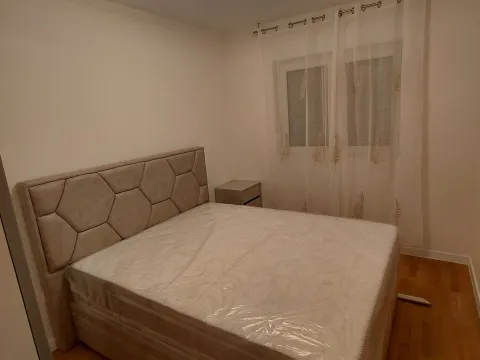 Rent, one bedroom apartment, 40m², Pobrežje, Podgorica - image 7