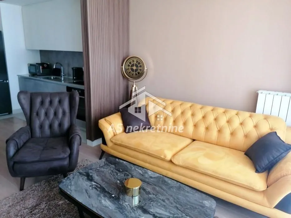 Rent, three bedroom apartment, 69m², Savski Venac, Beograd