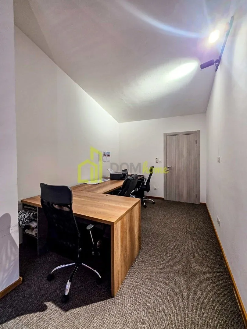 Rent, four bedroom apartment, 160m², Stari Aerodrom, Podgorica