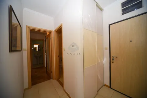 Rent, two bedroom apartment, 70m², Pobrežje, Podgorica - image 13