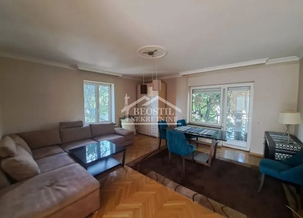 Izdavanje, dvosoban stan, 100m², Savski Venac, Beograd