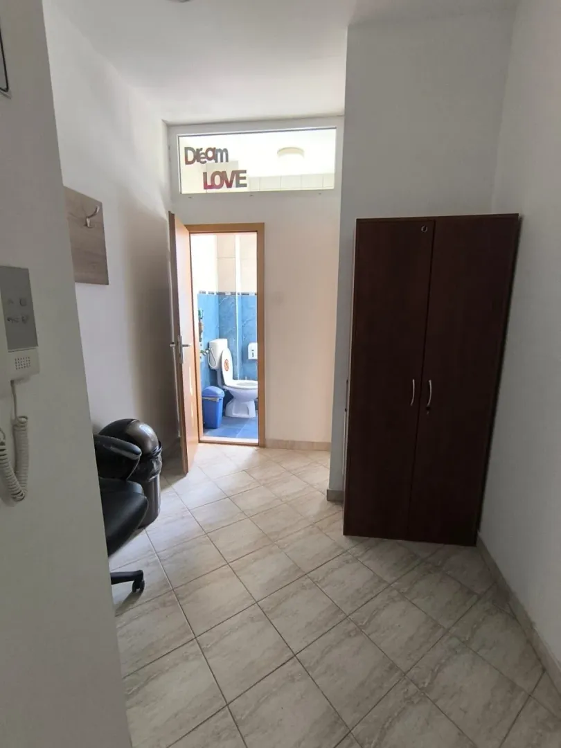 Sale, office space, 61m², Centar, Podgorica