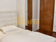 Izdavanje, četvorosoban stan, 140m², Centar, Podgorica - image 25