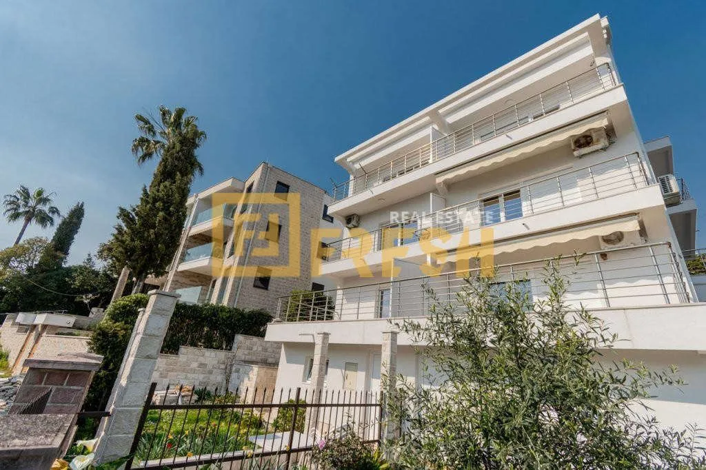 Prodaja, kuća, 200m², Herceg Novi, Crna Gora
