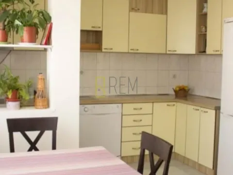 Izdavanje, jednosoban stan, 50m², Stari Aerodrom, Podgorica - image 7