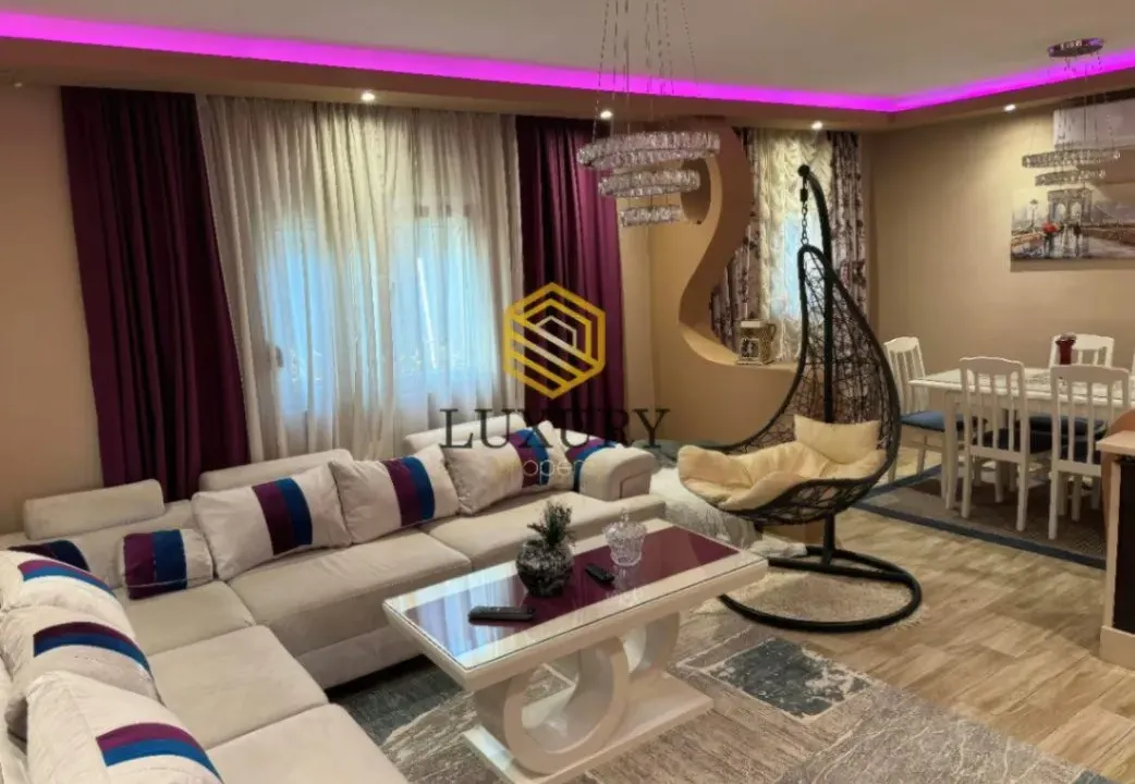 Rent, house, 100m², Kakaricka Gora, Podgorica