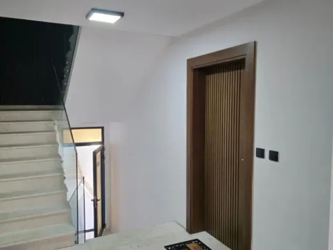 Prodaja, dvosoban stan, 100m², Nova Dalmatinska, Podgorica - image 2