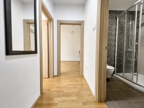Prodaja, jednosoban stan, 53m², Ljubović, Podgorica - image 11