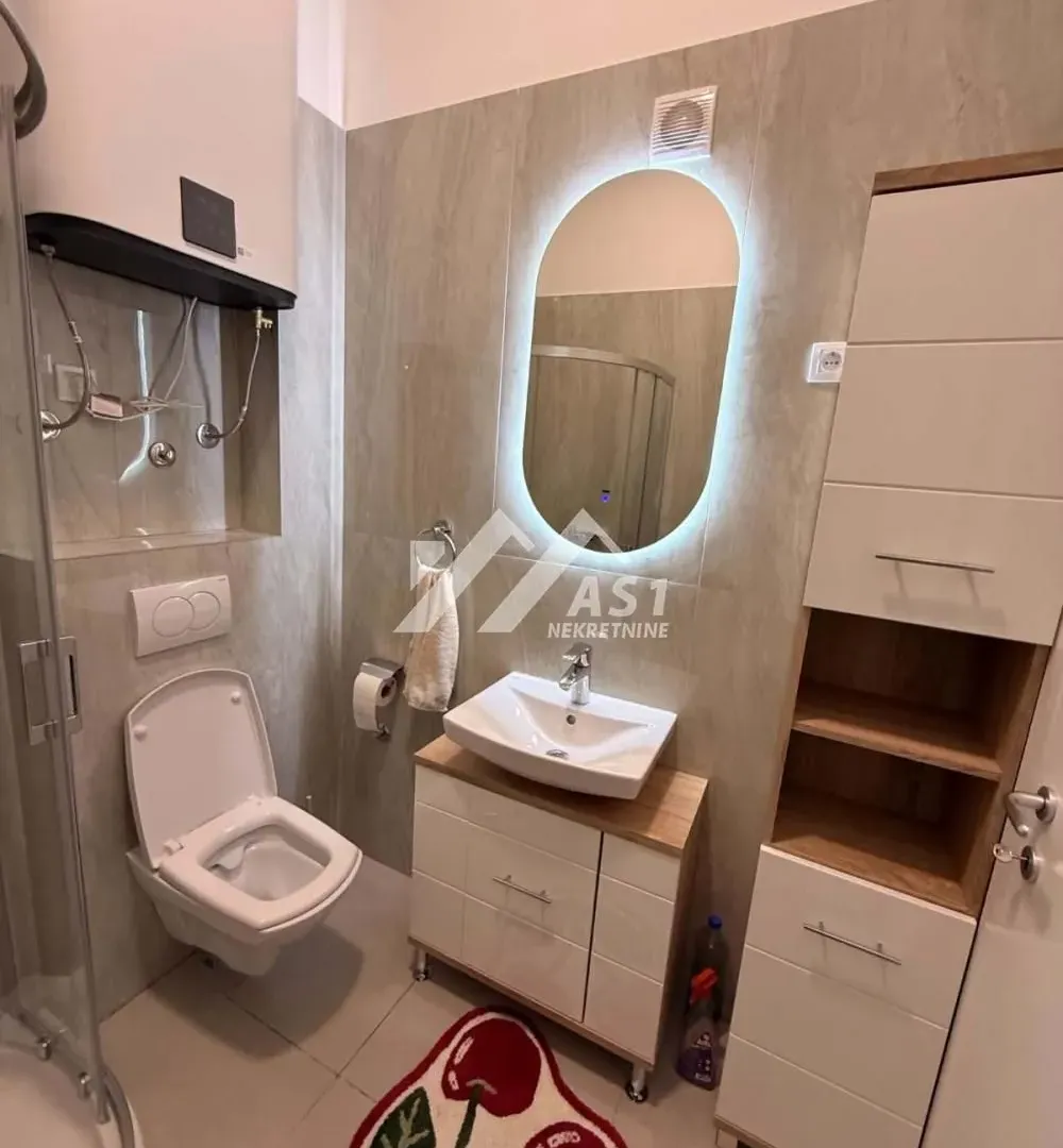 Izdavanje, jednosoban stan, 34m², Podbara, Novi Sad Sve Podlokacije