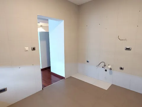 Prodaja, dvosoban stan, 94m², Preko Morače, Podgorica - image 7