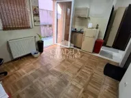 Prodaja, stan, 20m², Kneževac, Beograd - image 7