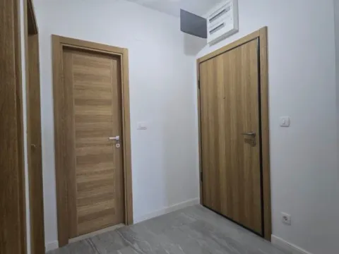 Sale, two bedroom apartment, 71m², New City, Podgorica - image 3