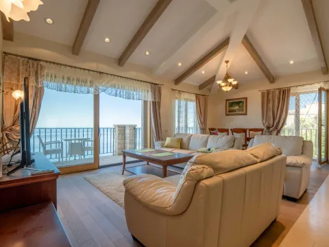 Prodaja, kuća, 317m², Budva, Crna Gora - image 46