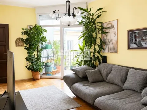 Prodaja, četvorosoban stan, 153m², Stari Grad, Beograd - image 1