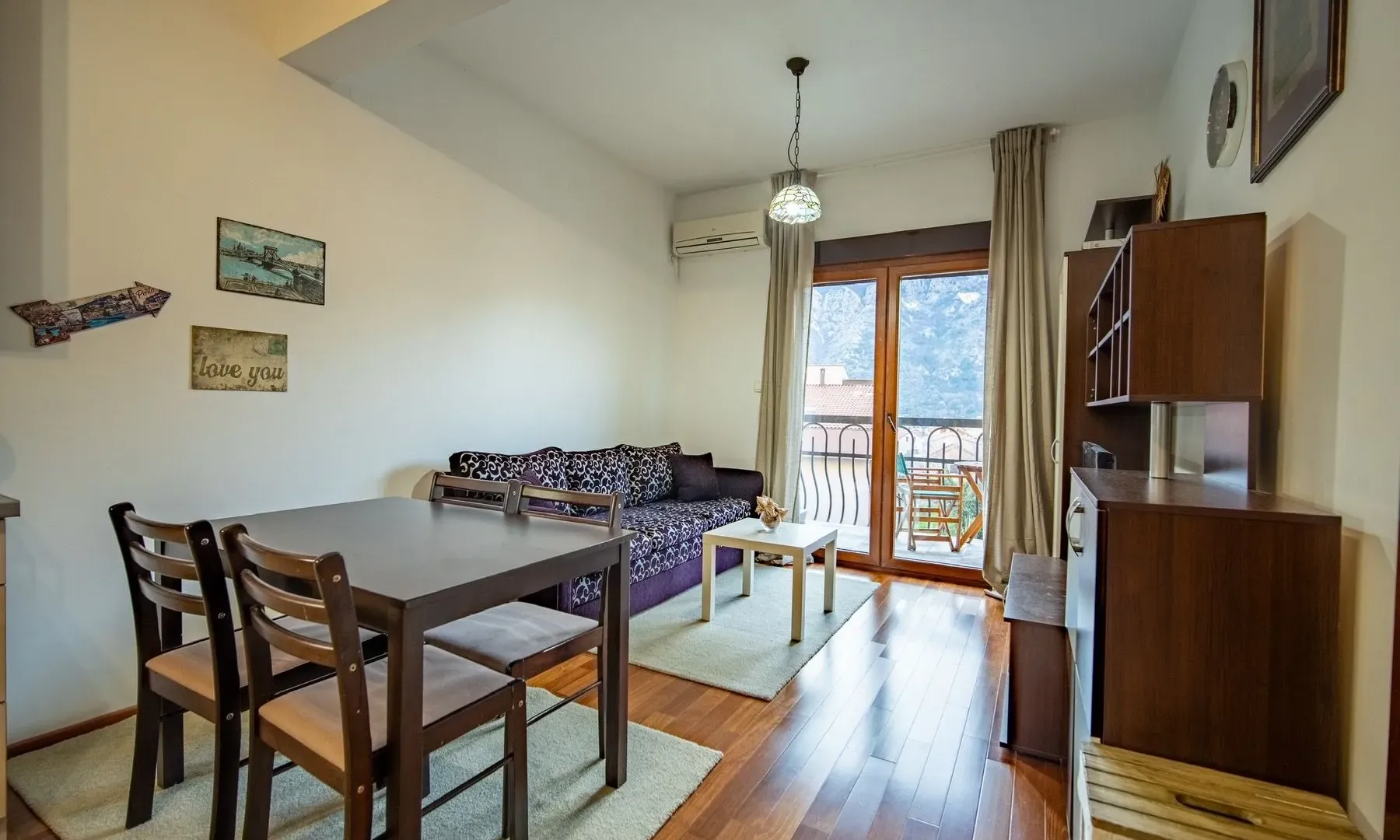 Izdavanje, jednosoban stan, 40m², Dobrota, Kotor