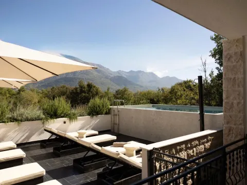 Sale, one bedroom apartment, 98m², Tivat, Crna Gora - image 15