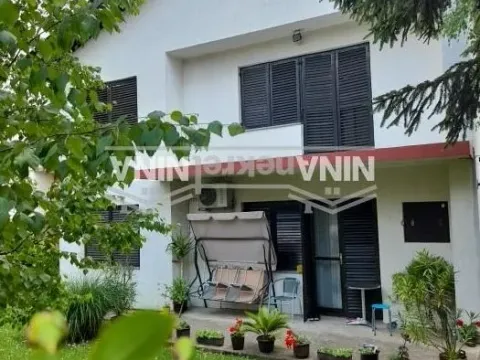 Prodaja, kuća, 250m², Mladenovac, Beograd - image 13