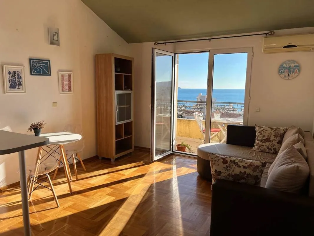 Sale, one bedroom apartment, 38m², Bečići, Budva