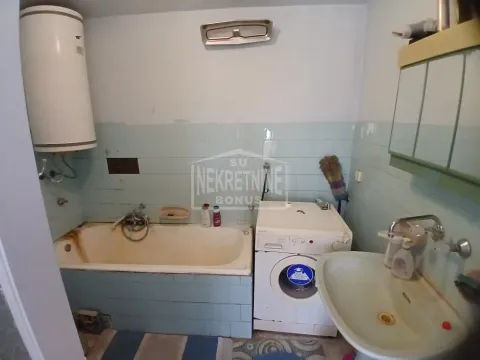 Sale, house, 316m², Čantavir, Subotica - image 18