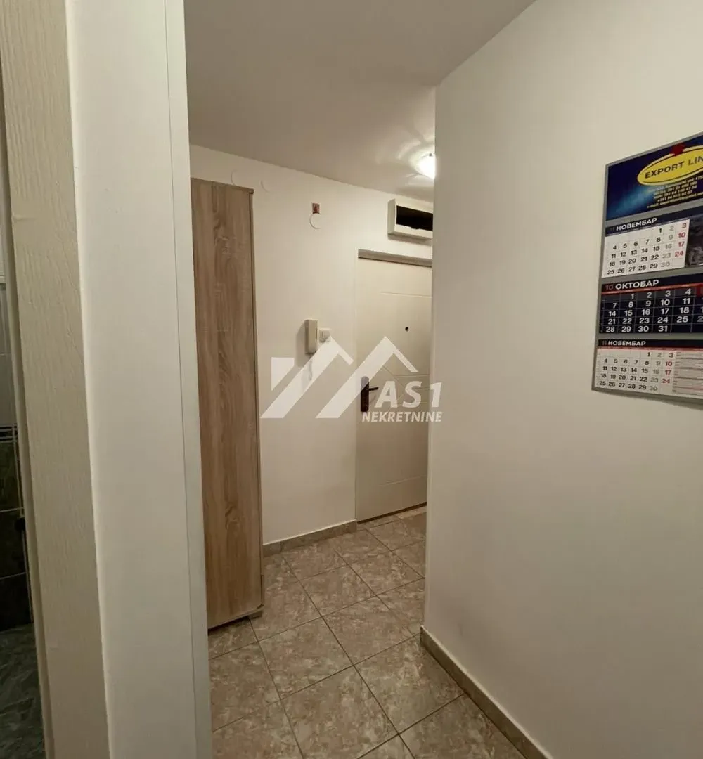 Prodaja, jednosoban stan, 36m², Bulevar patrijarha Pavla, Novi Sad Sve Podlokacije