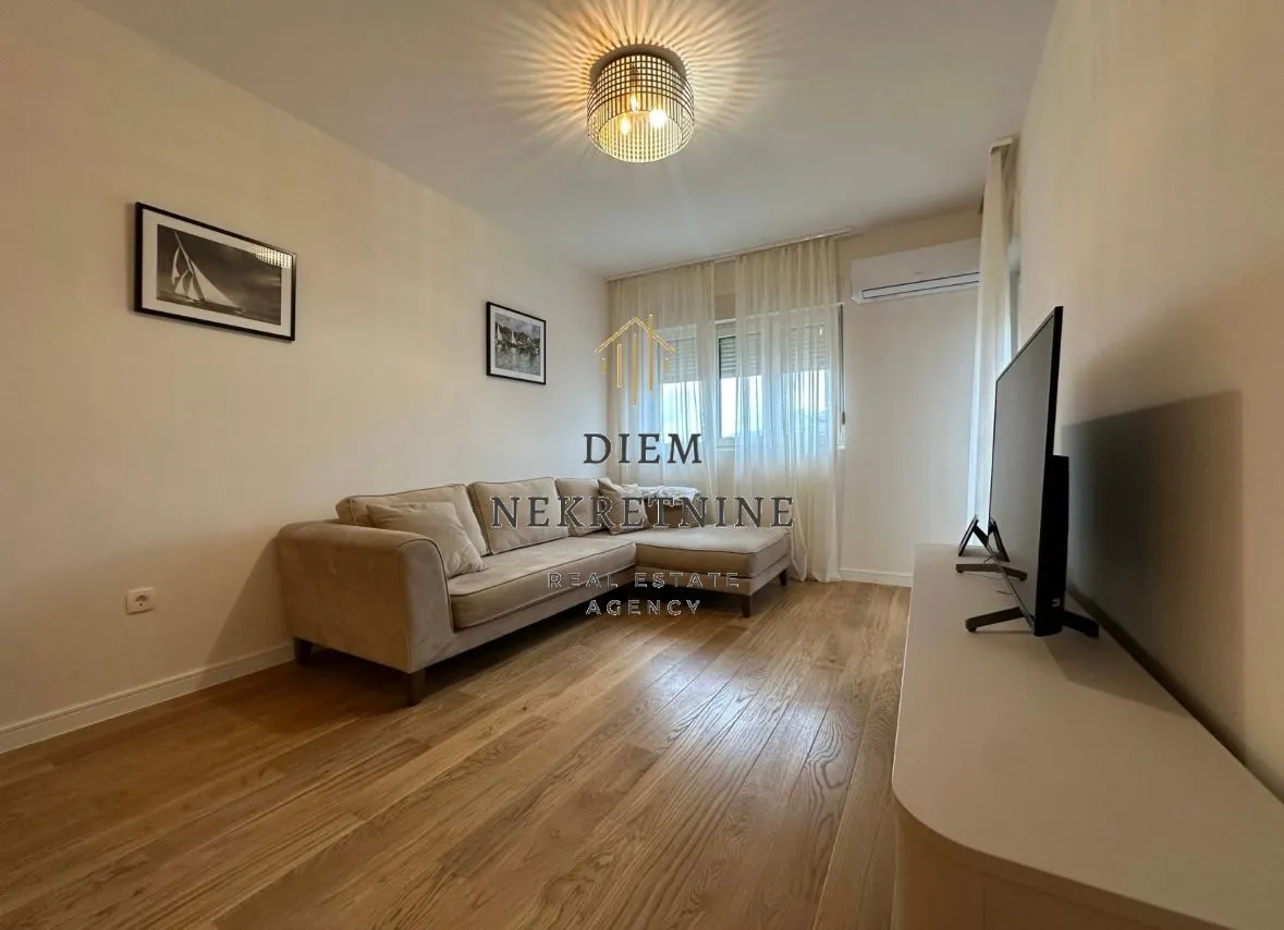 Rent, one bedroom apartment, 48m², Central Point, Podgorica