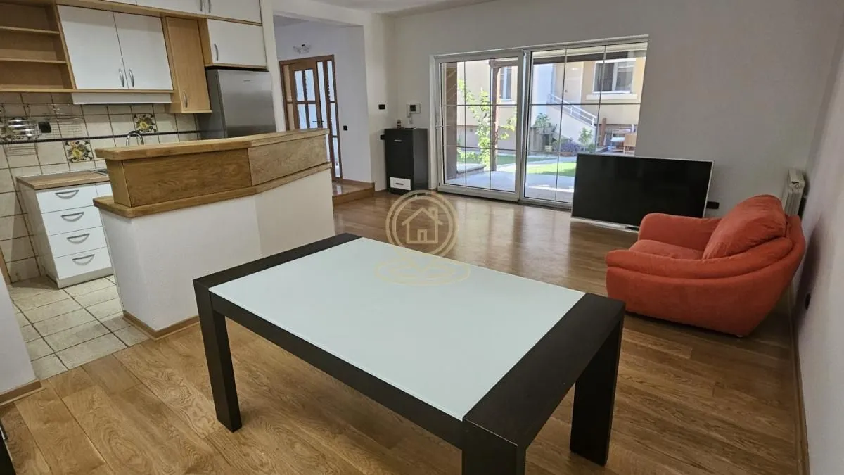 Rent, office space, 200m², Zemun Novi Grad, Zemun Sve Podlokacije