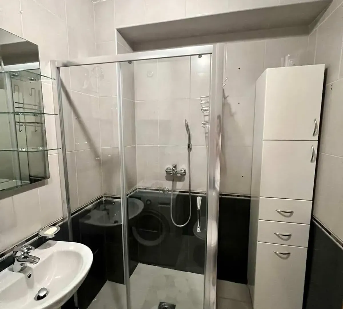 Rent, one bedroom apartment, 54m², Krivi Most, Podgorica