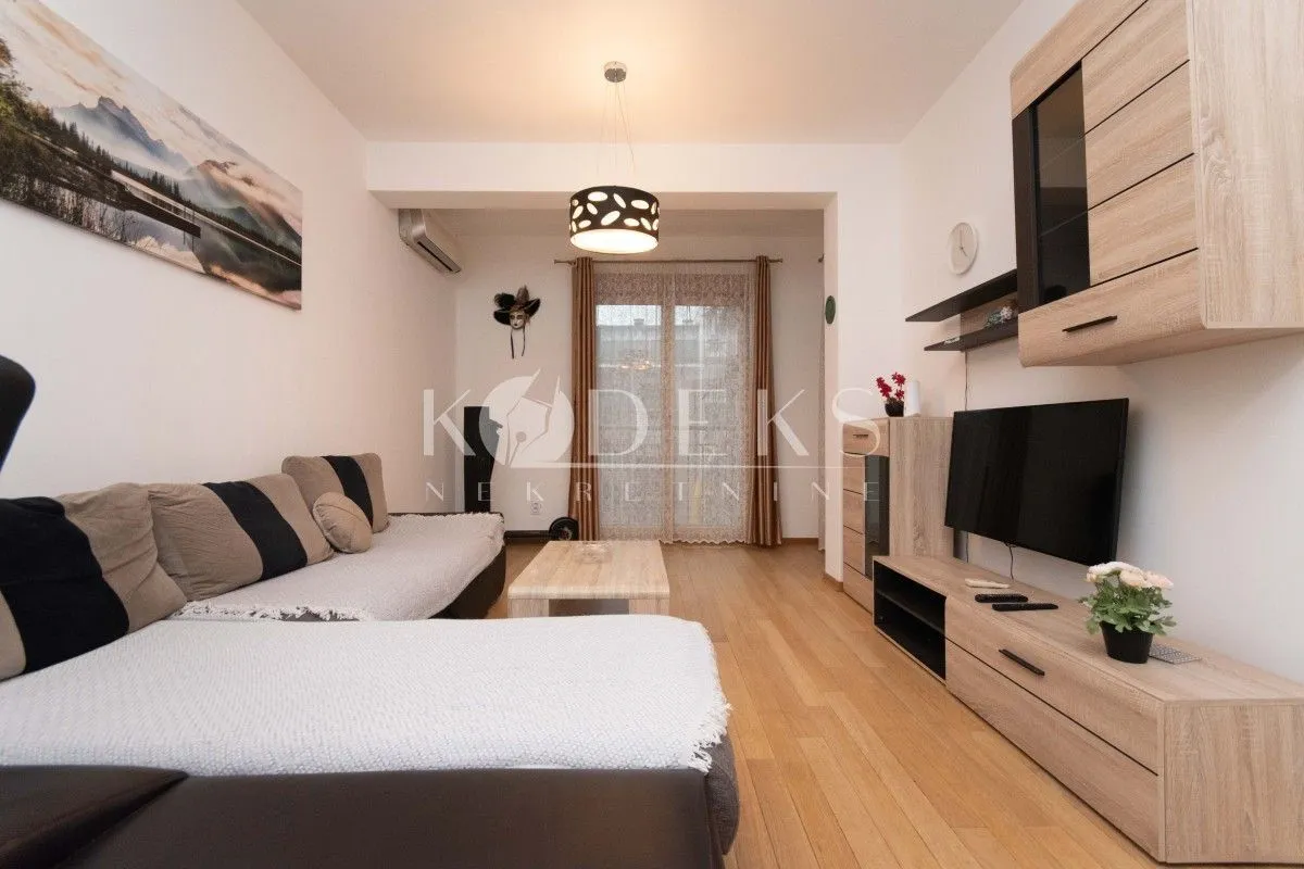 Rent, one bedroom apartment, 49m², 1 maj, Podgorica