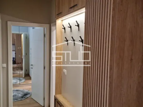 Izdavanje, trosoban stan, 62m², Novi Beograd Blok 65, Novi Beograd Sve Podlokacije - image 8