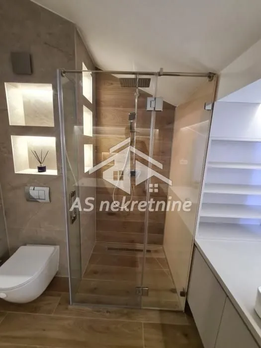 Rent, three bedroom apartment, 360m², Savski Venac, Beograd