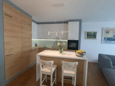 Sale, four bedroom apartment, 99m², Zvezdara, Zvezdara Sve Podlokacije - image 4