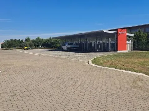 Rent, office space, 200m², Nova Pazova, Stara Pazova - image 2