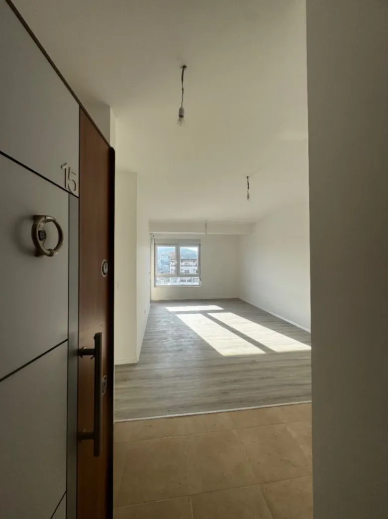 Prodaja, jednosoban stan, 53m², Ulcinj, Crna Gora