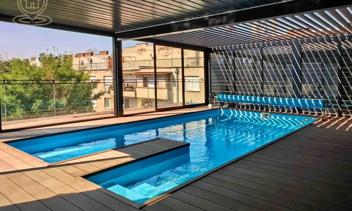 Sale, four bedroom apartment, 245m², Adamovićevo Naselje, Novi Sad Sve Podlokacije