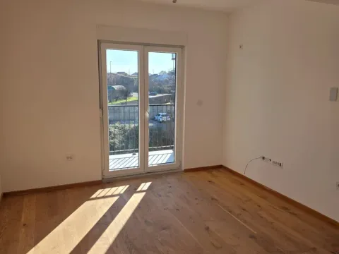 Sale, two bedroom apartment, 52m², Zabjelo, Podgorica - image 4