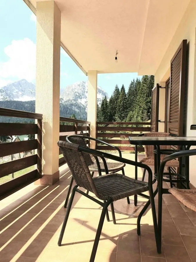 Prodaja, kuća, 375m², Žabljak, Crna Gora